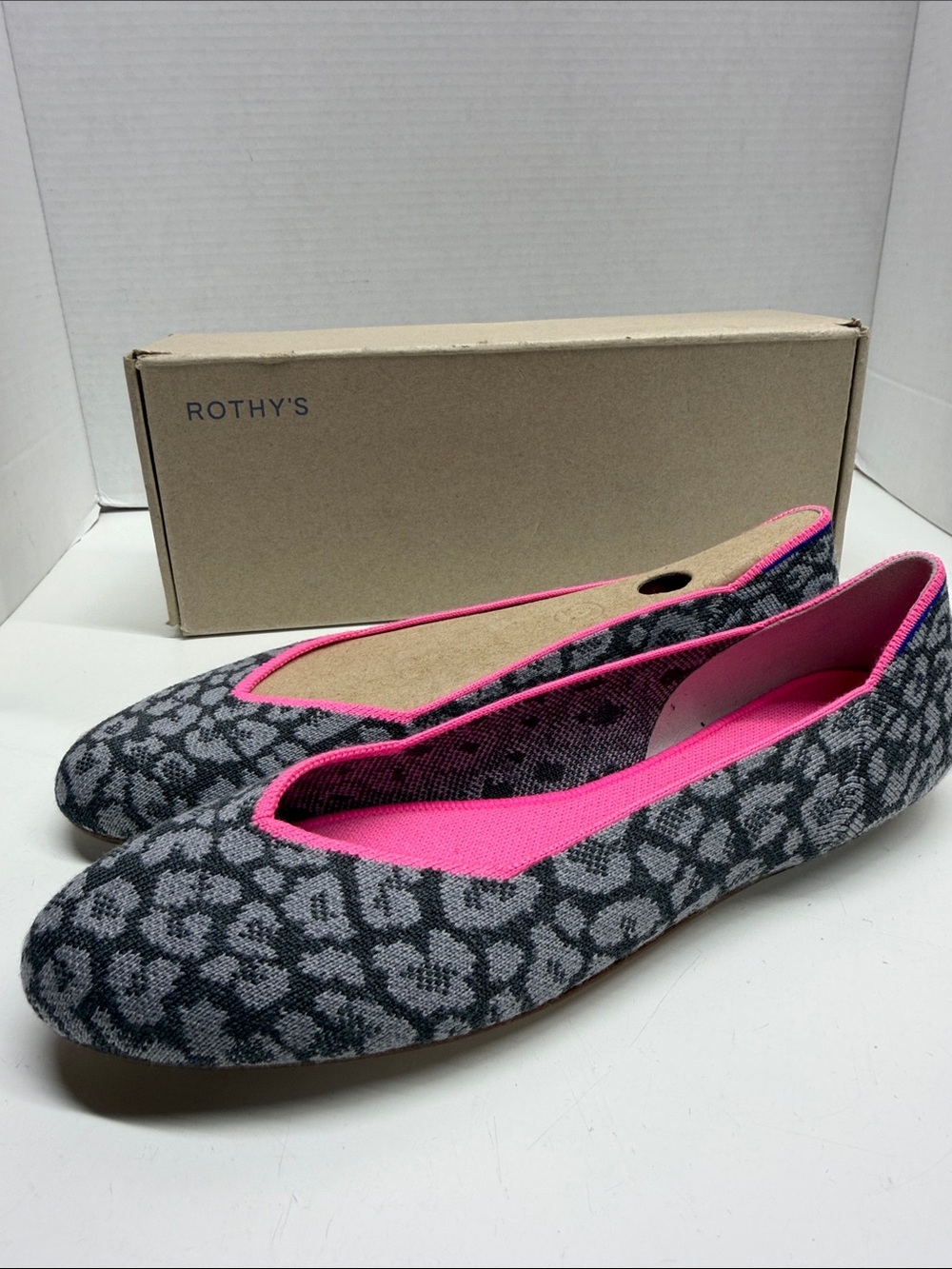 Rothys The Merino Flat Ballet Flats Shoes Haze Spot Animal Print Gray New NIB 11 - Picture 3 of 7